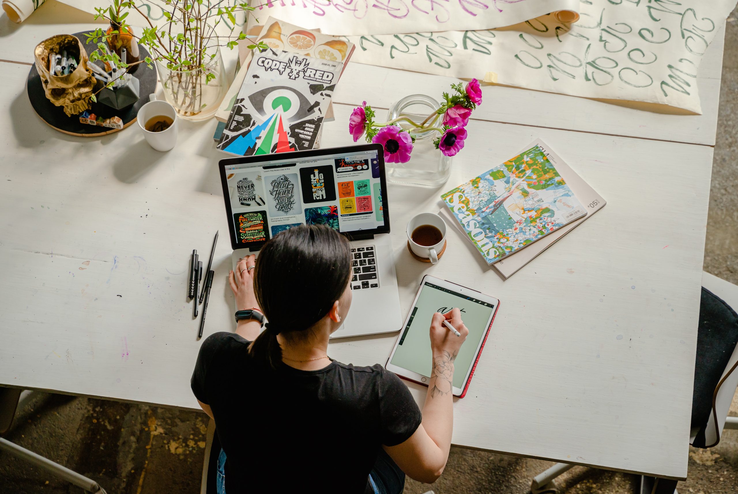 Woman and man having a online coaching session