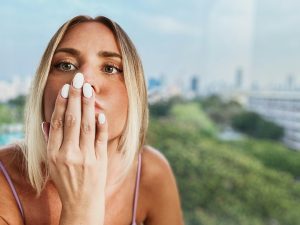 ADHD and Autism in women blog by Laura Fuerst